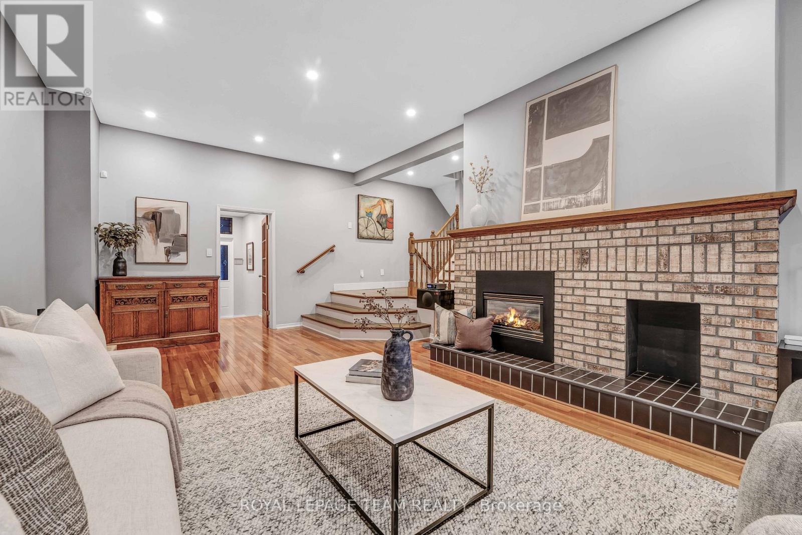 3831 Autumnwood Street, Ottawa, ON - Indoor Photo Showing Living Room With Fireplace
