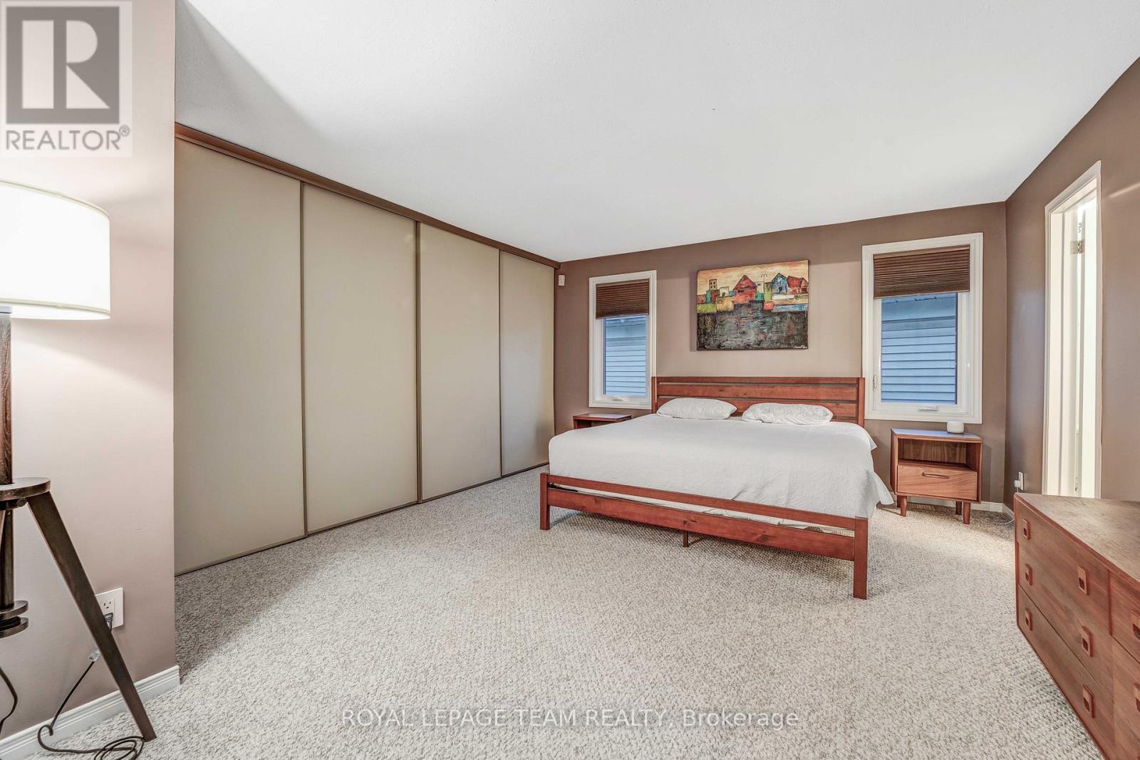 3831 Autumnwood Street, Ottawa, ON - Indoor Photo Showing Bedroom