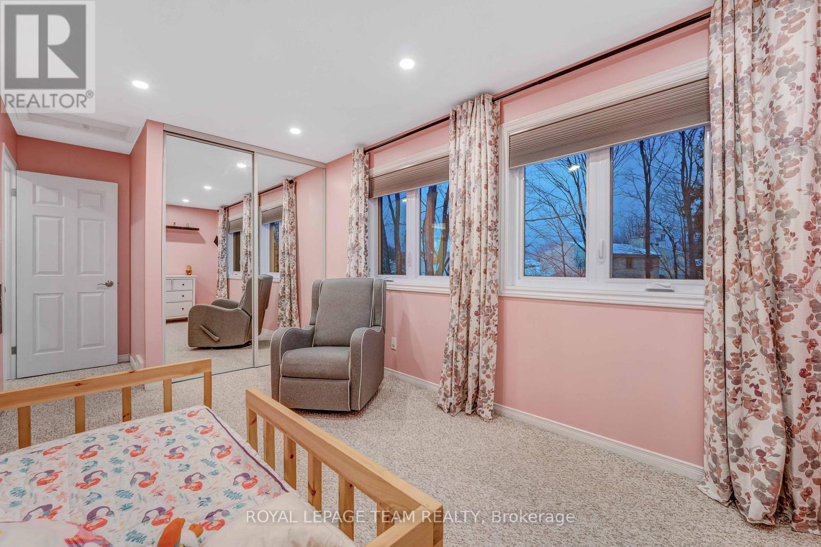 3831 Autumnwood Street, Ottawa, ON - Indoor