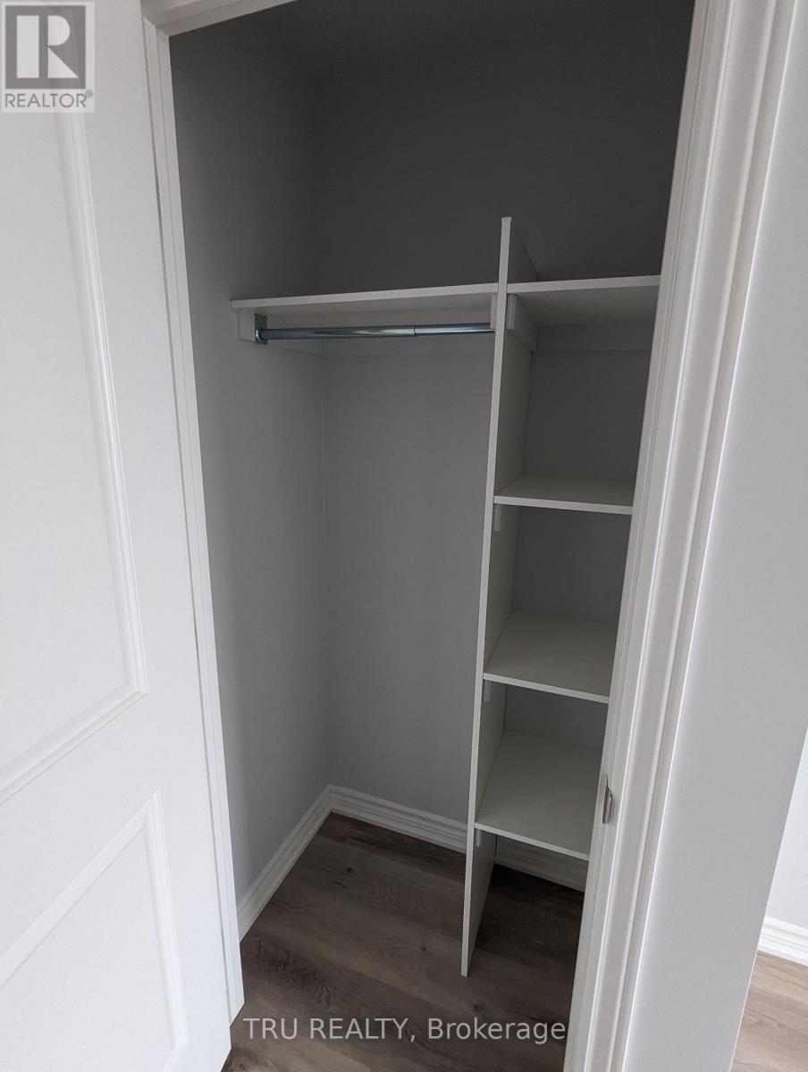 417 - 1350 Hemlock Road, Ottawa, ON - Indoor