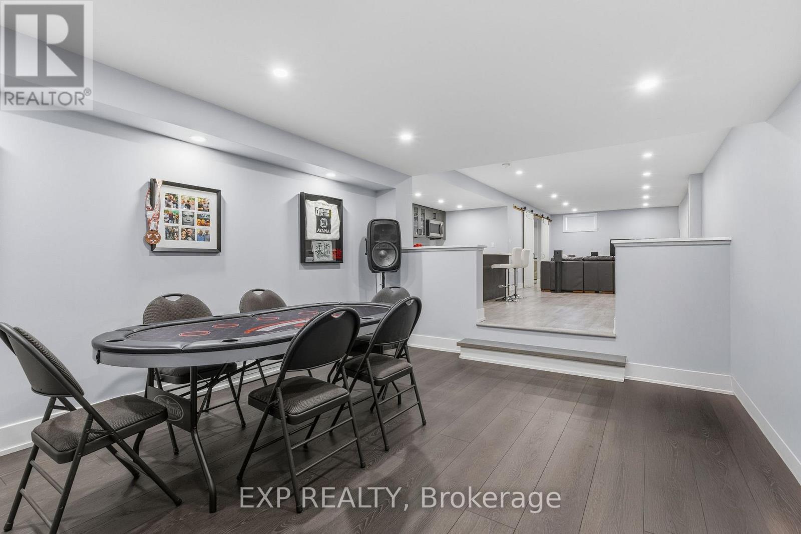 2116 Binbrook Road E, Hamilton, ON - Indoor Photo Showing Dining Room