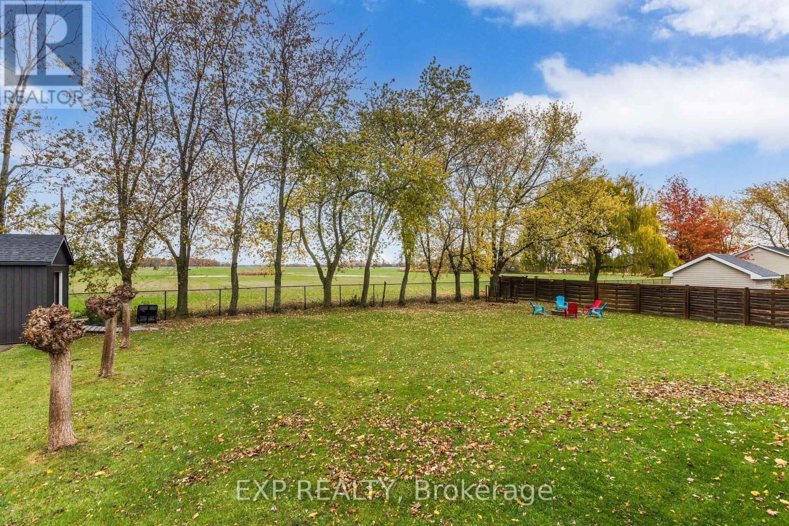 2116 Binbrook Road E, Hamilton, ON - Outdoor