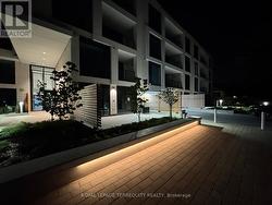 301 - 200 KEEWATIN AVENUE Toronto, ON M4P 0G4