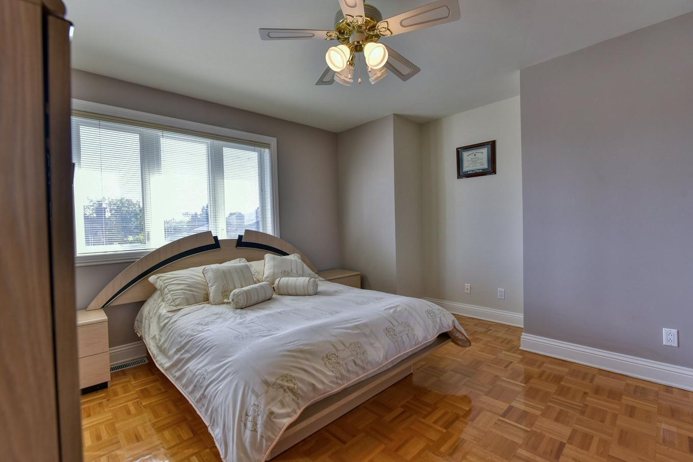 Bedroom - 3 Rue Du Chablis, Kirkland, QC - Indoor Photo Showing Bedroom