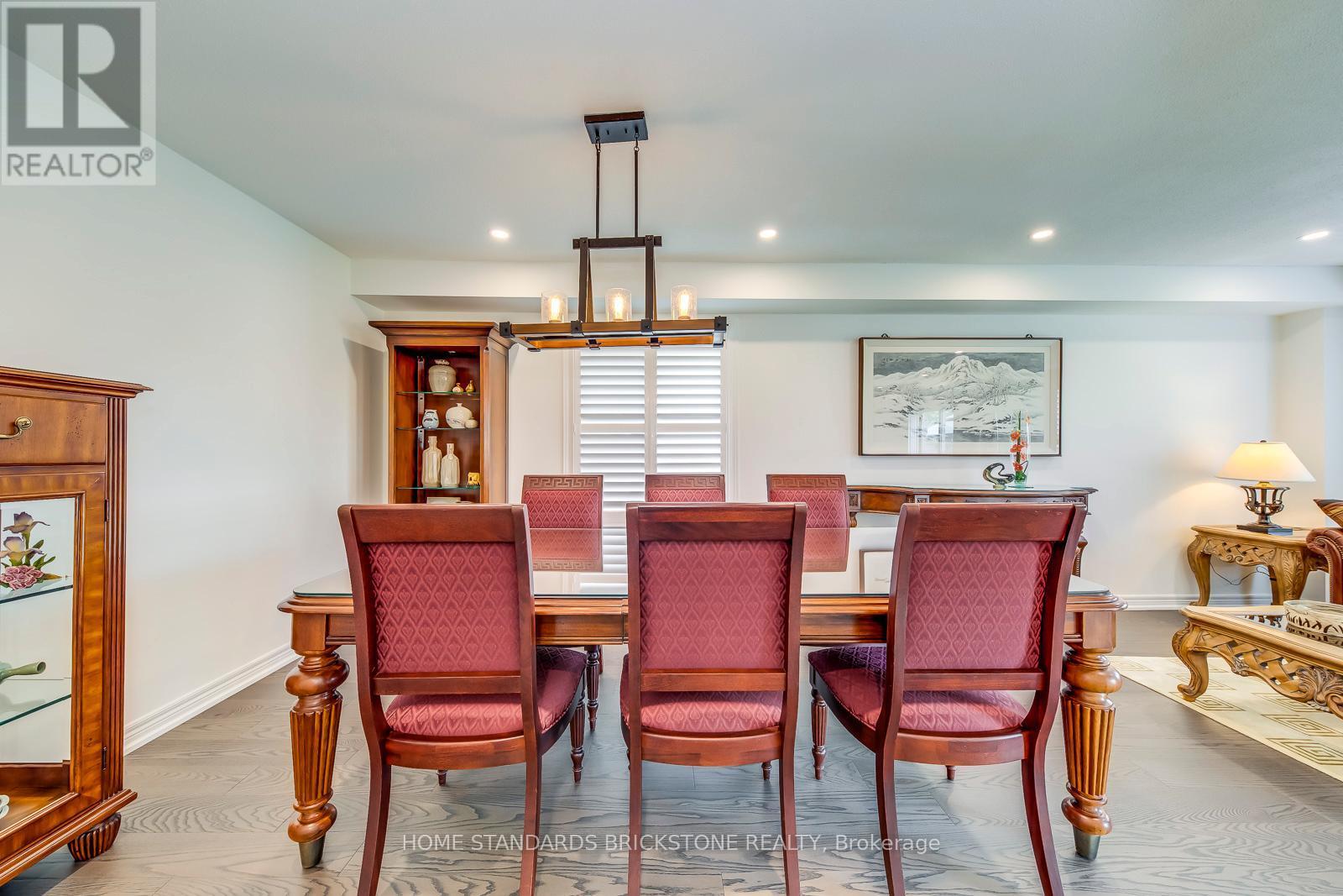 1296 Inglehart Drive, Burlington, ON - Indoor Photo Showing Dining Room