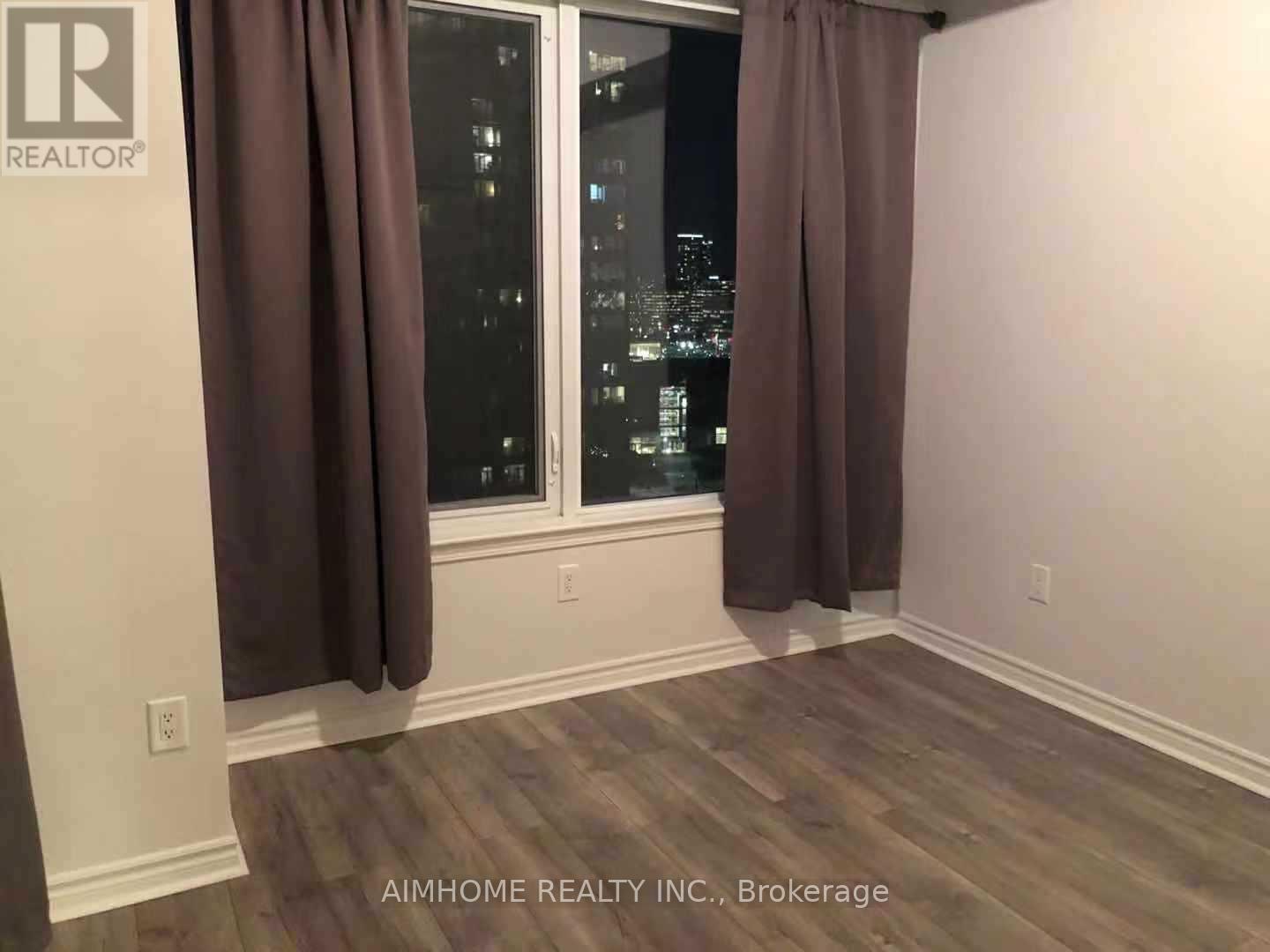 1202 - 385 Prince Of Wales Drive, Mississauga, ON - Indoor Photo Showing Other Room