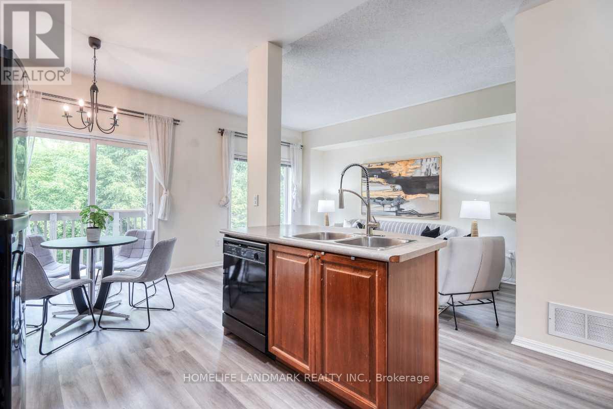 51 - 100 Elgin Mills Road W, Richmond Hill, ON - Indoor Photo Showing Other Room