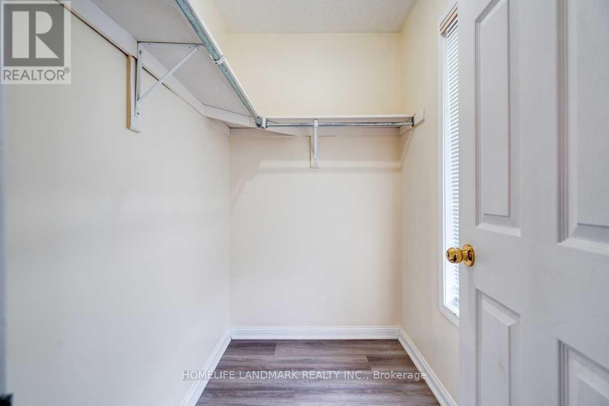 51 - 100 Elgin Mills Road W, Richmond Hill, ON - Indoor With Storage