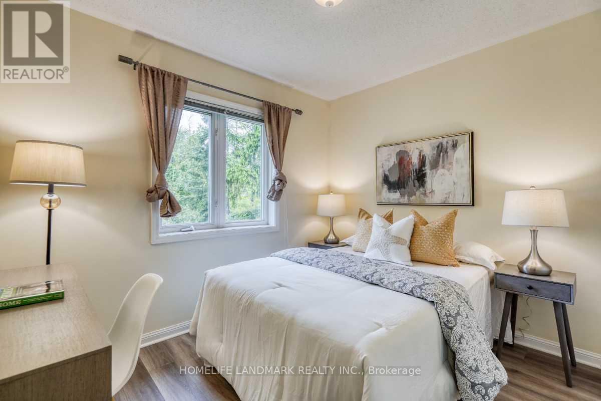 51 - 100 Elgin Mills Road W, Richmond Hill, ON - Indoor Photo Showing Bedroom