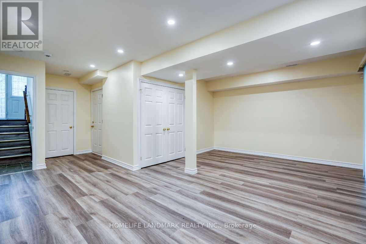 51 - 100 Elgin Mills Road W, Richmond Hill, ON - Indoor