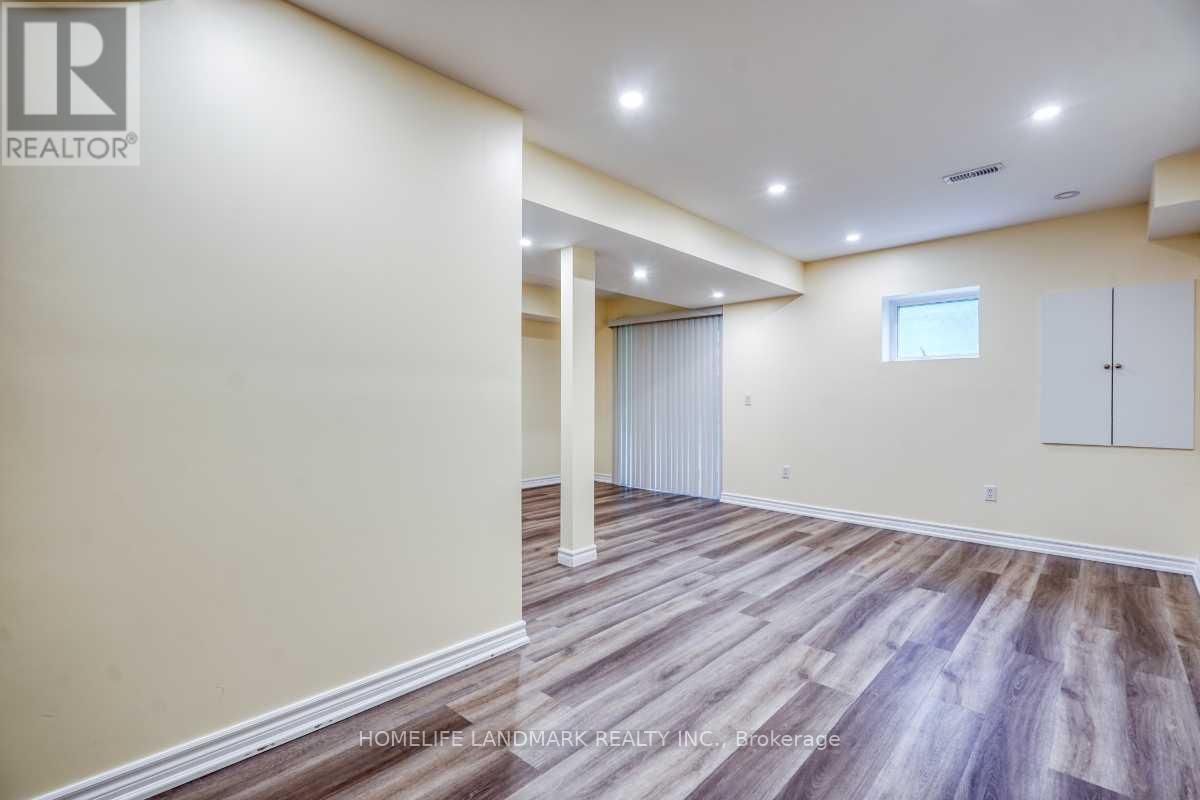 51 - 100 Elgin Mills Road W, Richmond Hill, ON - Indoor