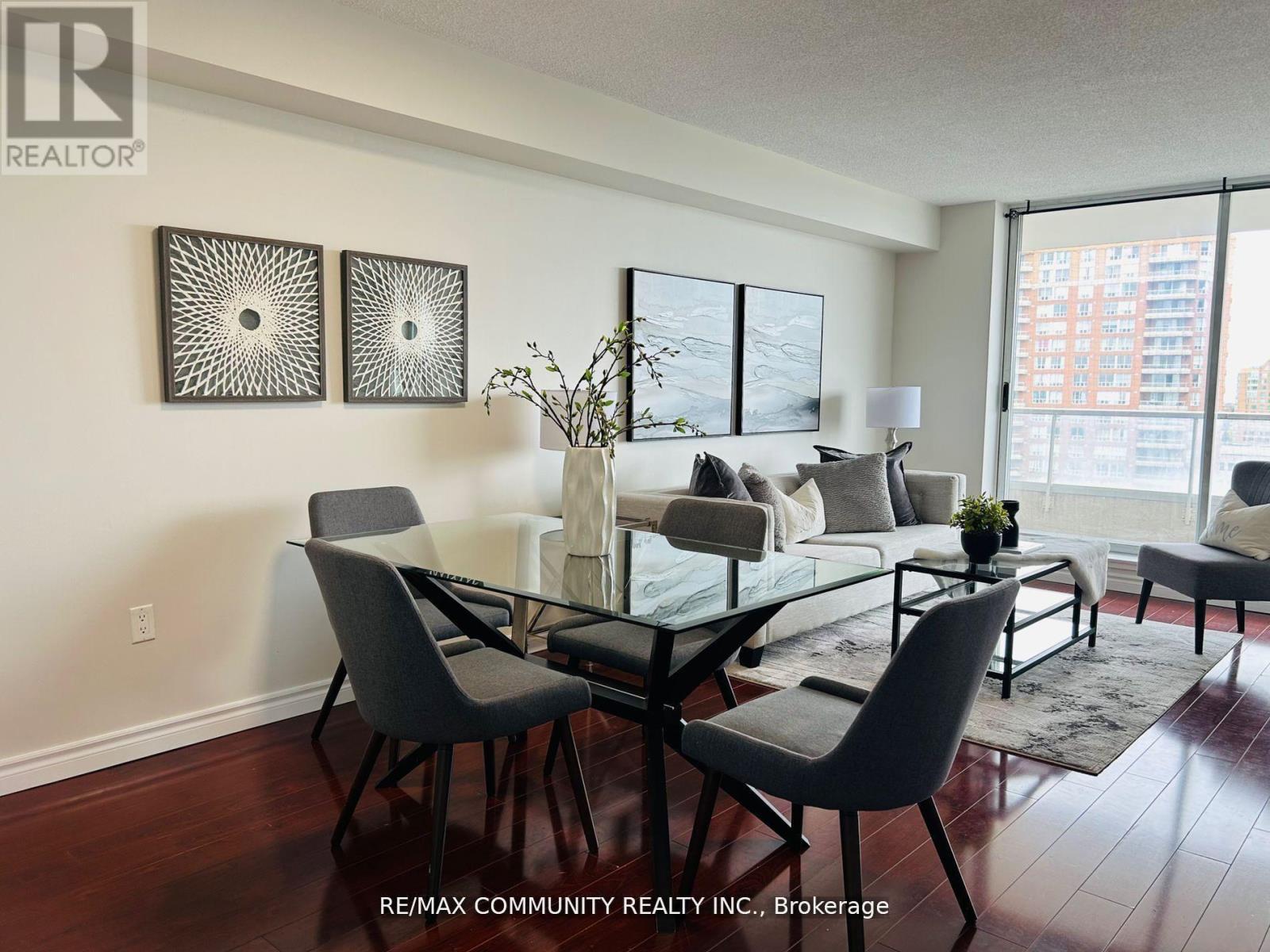 1110 - 430 Mclevin Avenue, Toronto, ON - Indoor