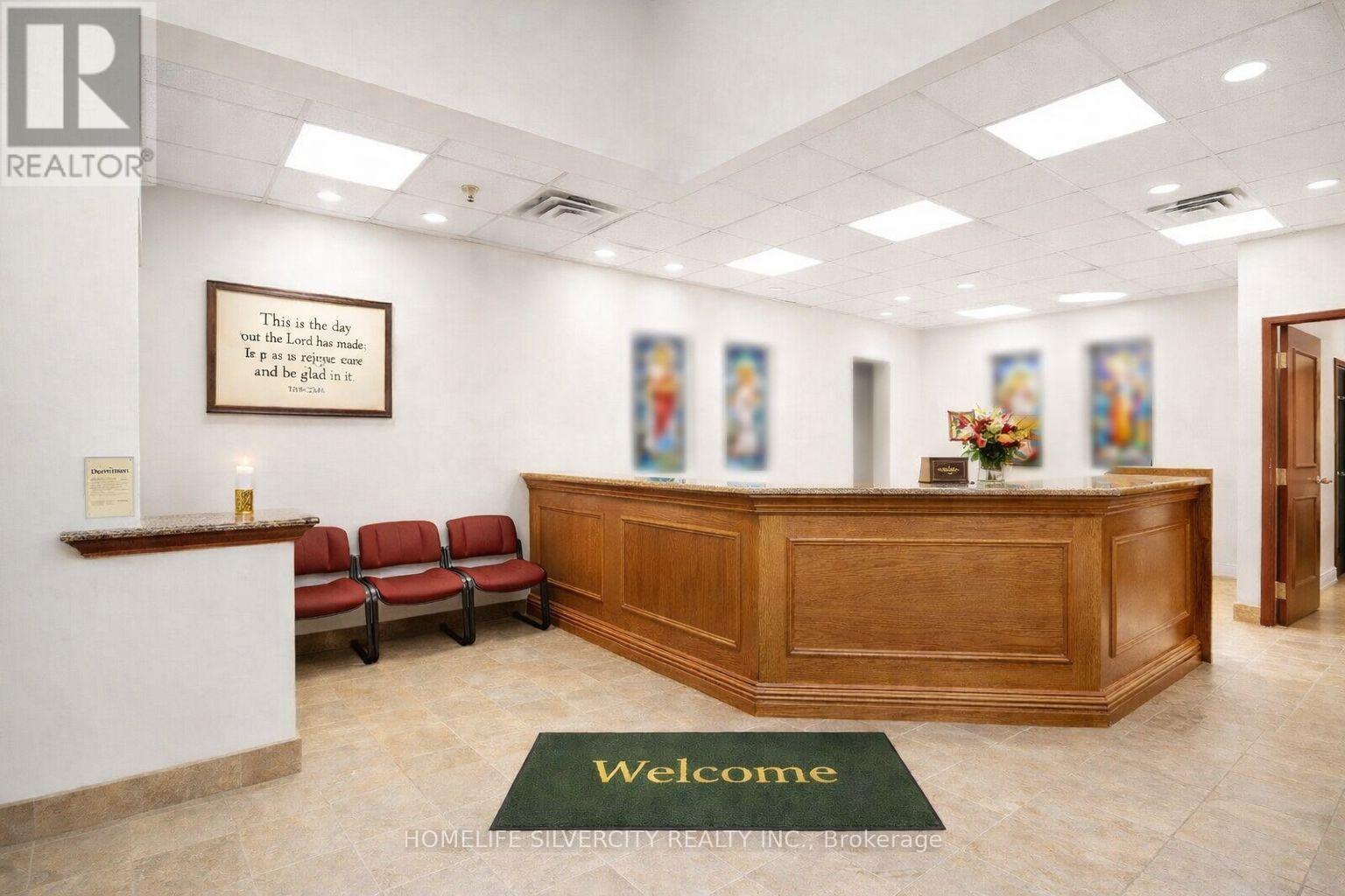 7070 Pacific Circle, Mississauga, ON