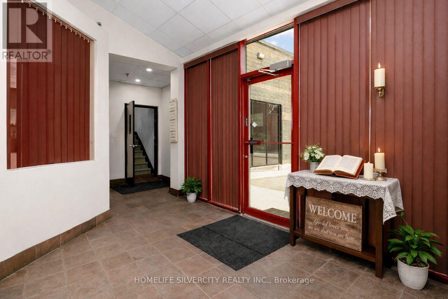 7070 Pacific Circle, Mississauga, ON