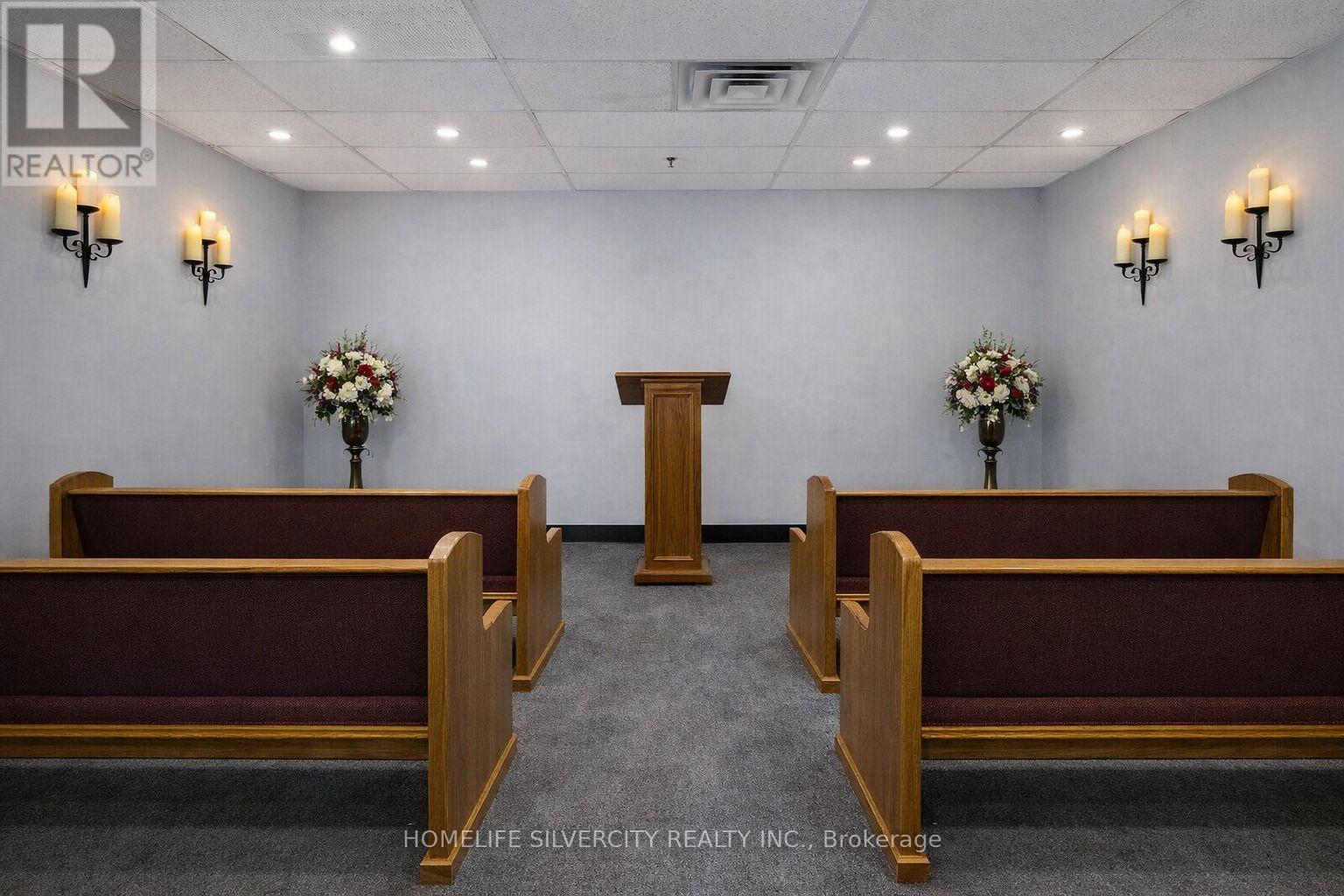 7070 Pacific Circle, Mississauga, ON