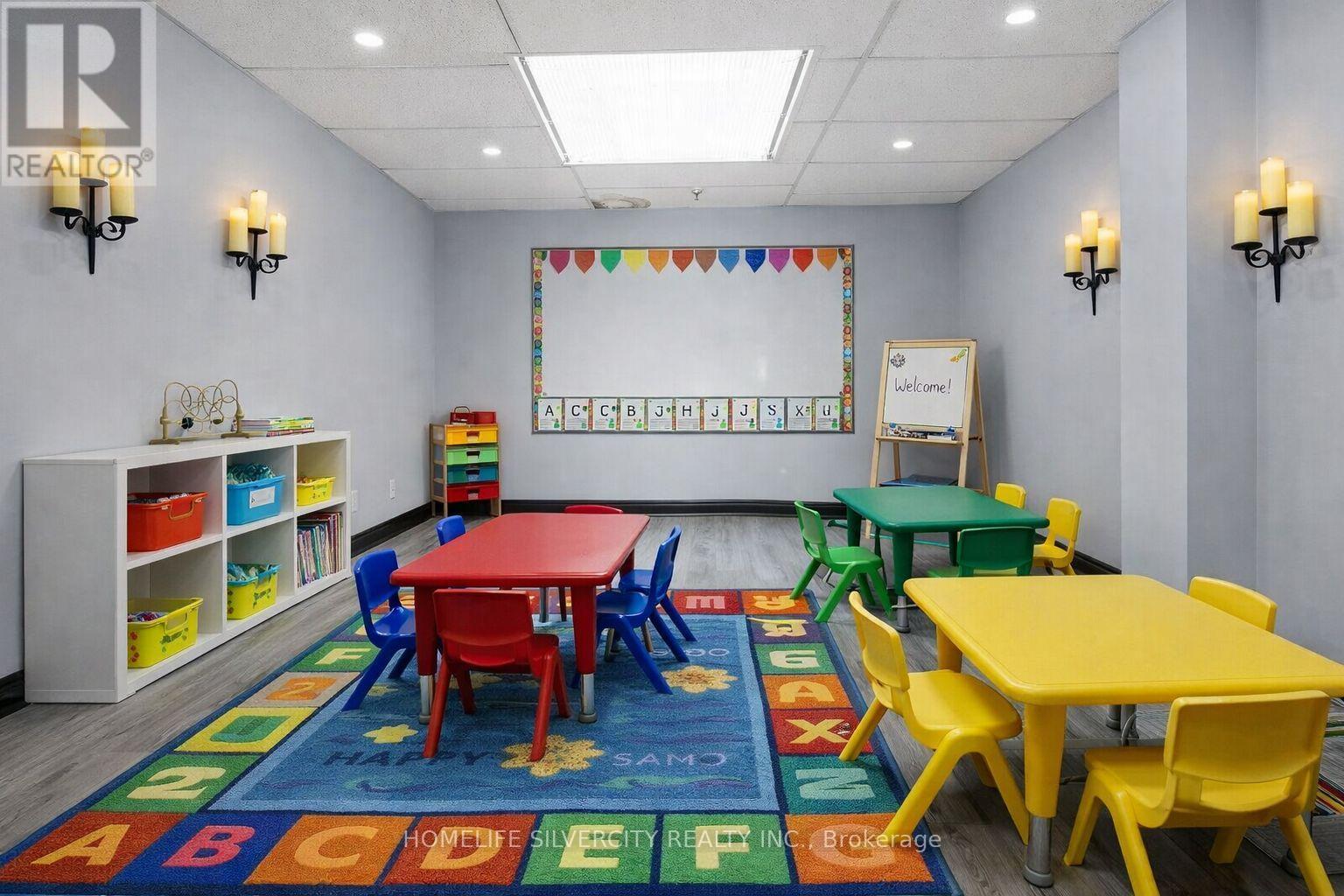 7070 Pacific Circle, Mississauga, ON