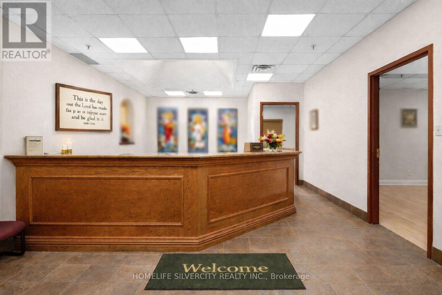 7070 Pacific Circle, Mississauga, ON