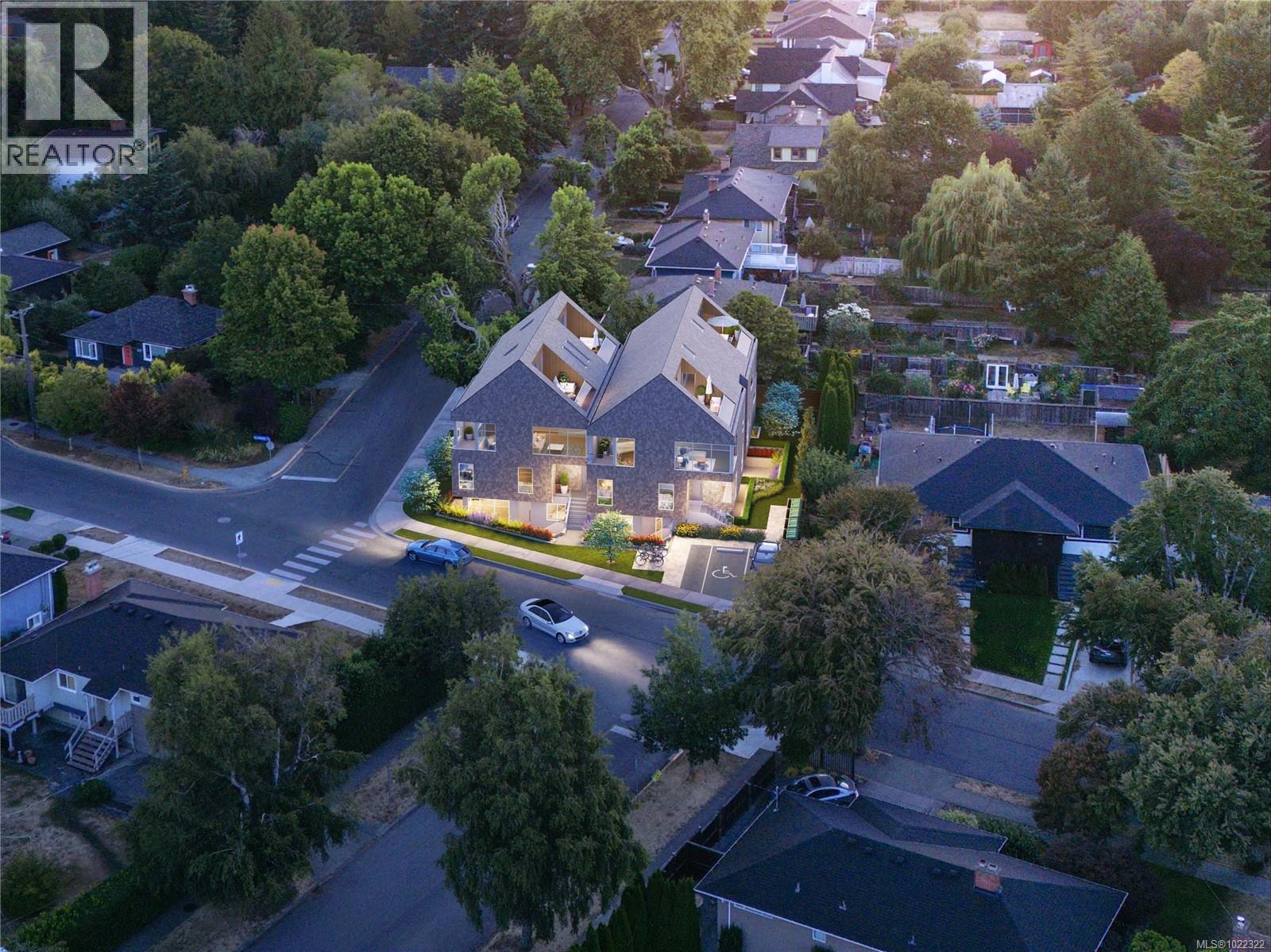 Aerial view of residential area - 395 St. Charles St, Victoria, BC