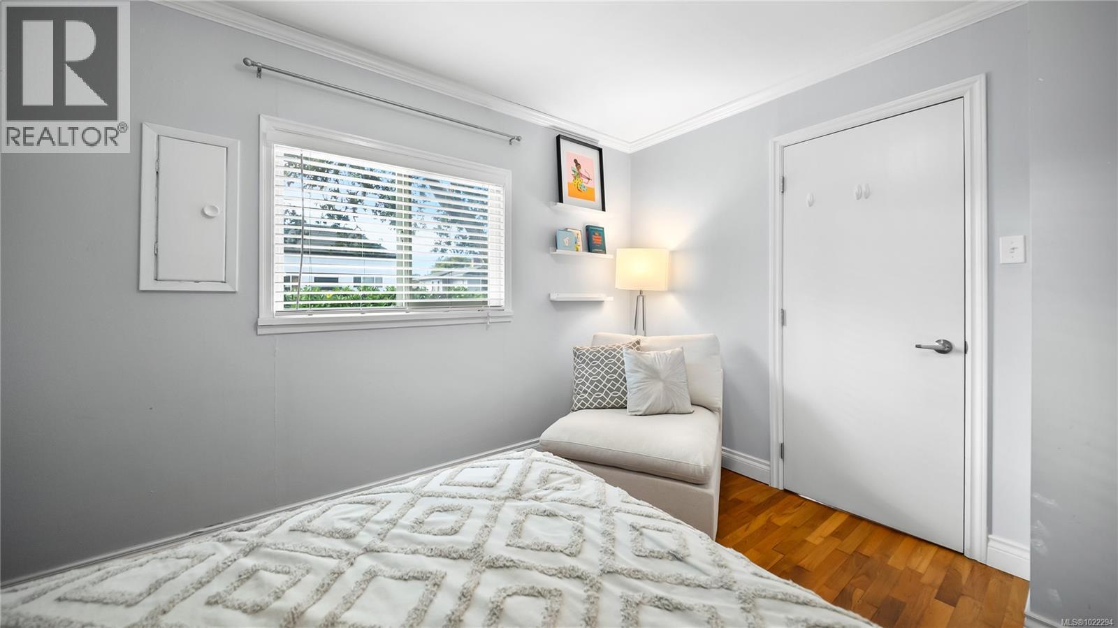 1716 Bay St, Victoria, BC - Indoor Photo Showing Bedroom