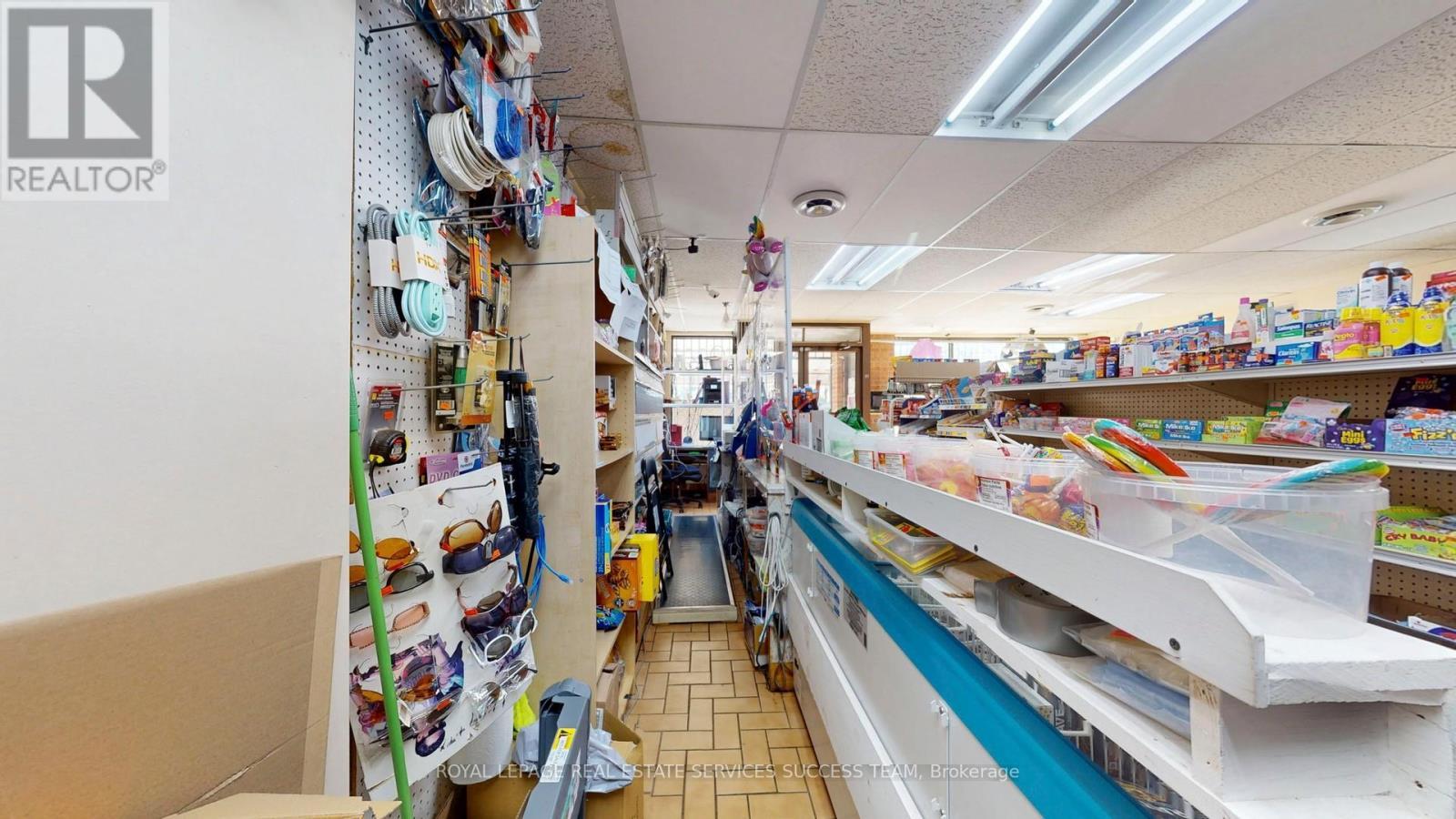 404 Woodfield Road, Toronto, ON