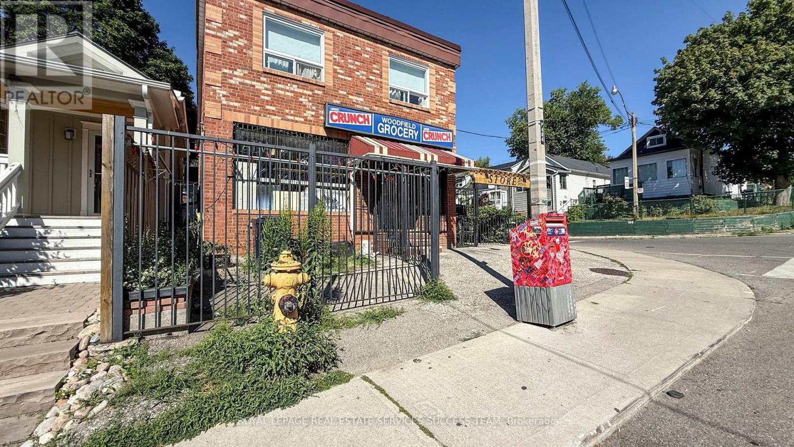 404 Woodfield Road, Toronto, ON