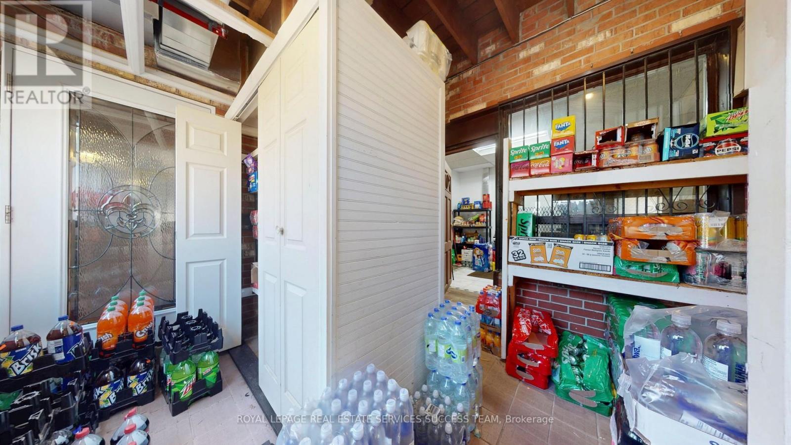 404 Woodfield Road, Toronto, ON