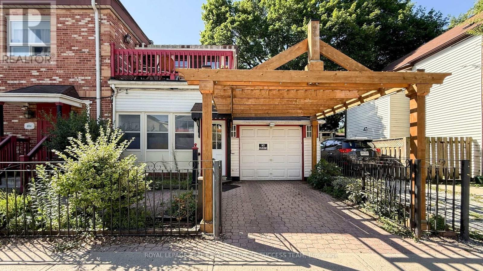 404 Woodfield Road, Toronto, ON