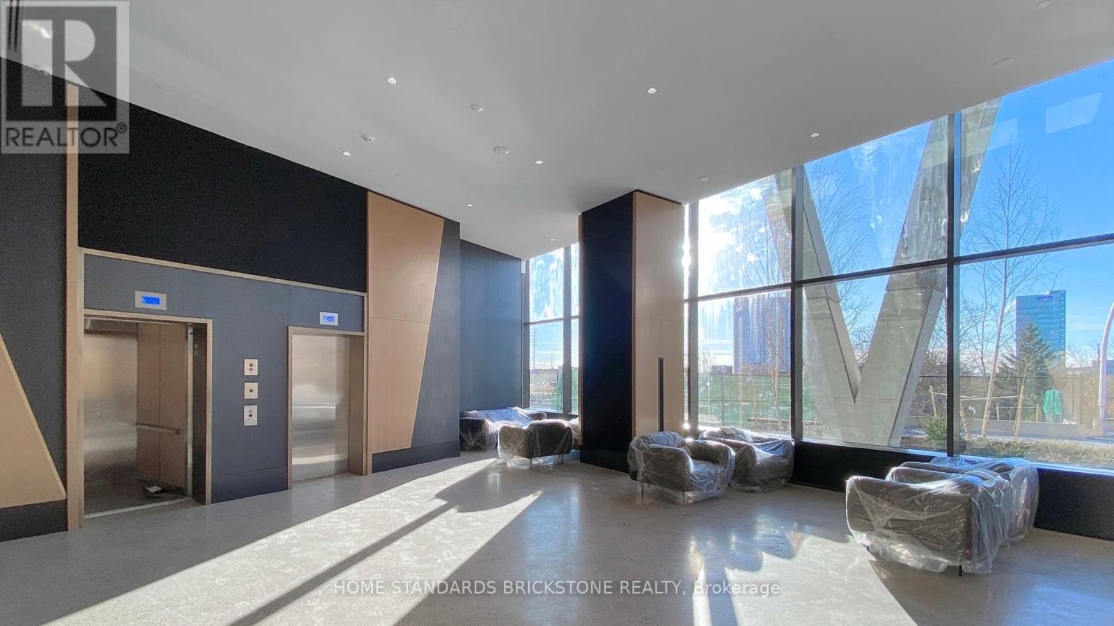 3501 - 2920 Highway 7 Road W, Vaughan, ON - Indoor Photo Showing Other Room