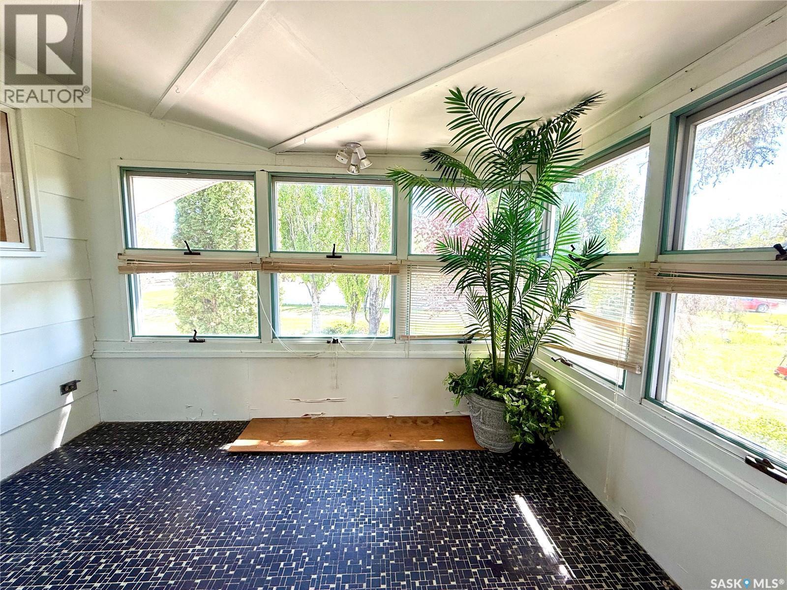 7 Driftwood Crescent, Yorkton, SK - Indoor Photo Showing Other Room