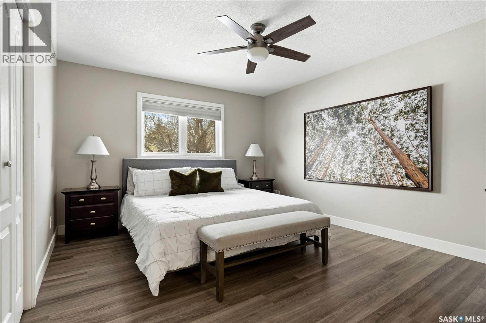 30 Cottonwood Place, Lumsden, SK - Indoor Photo Showing Bedroom