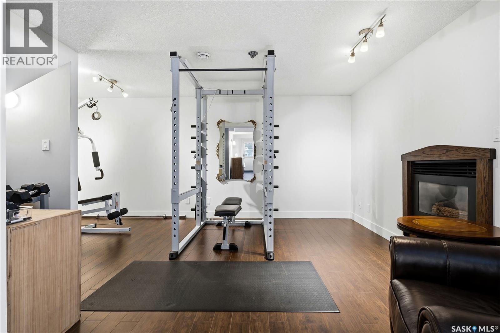 30 Cottonwood Place, Lumsden, SK - Indoor Photo Showing Gym Room