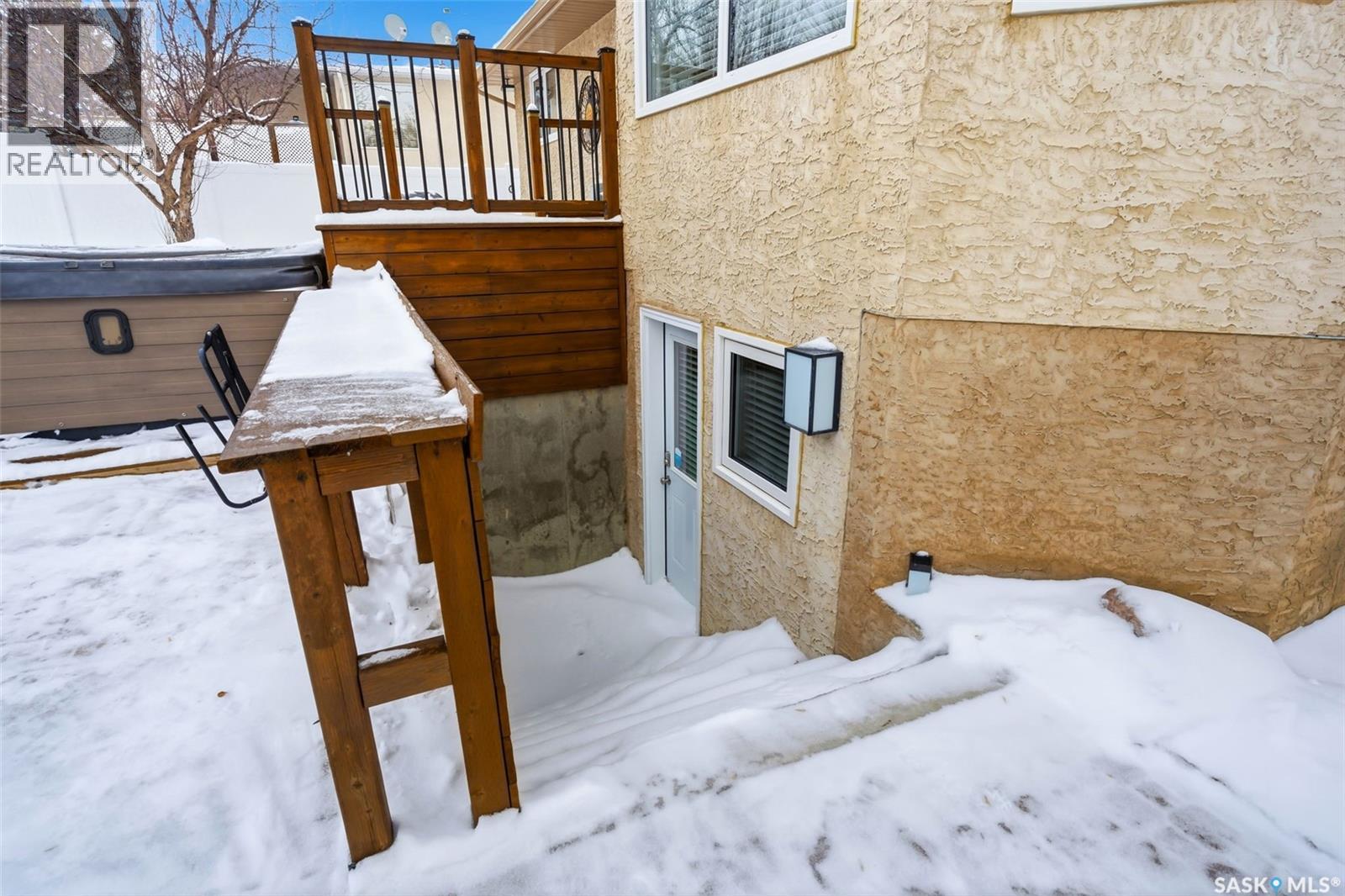 30 Cottonwood Place, Lumsden, SK - Outdoor With Exterior