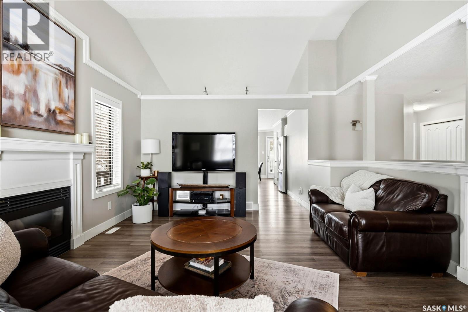 30 Cottonwood Place, Lumsden, SK - Indoor Photo Showing Living Room With Fireplace