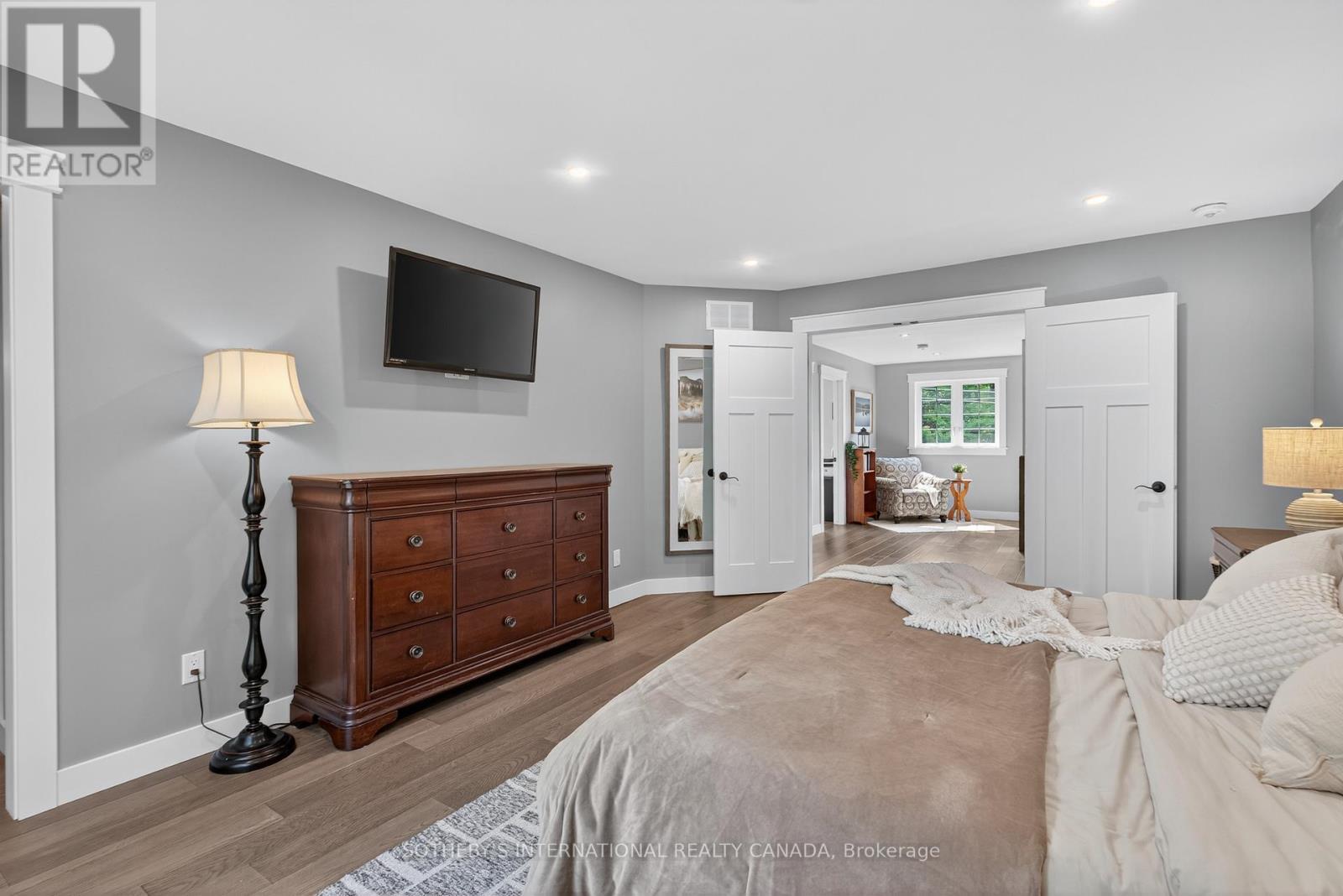 73 Wozniak Road, Penetanguishene, ON - Indoor Photo Showing Bedroom