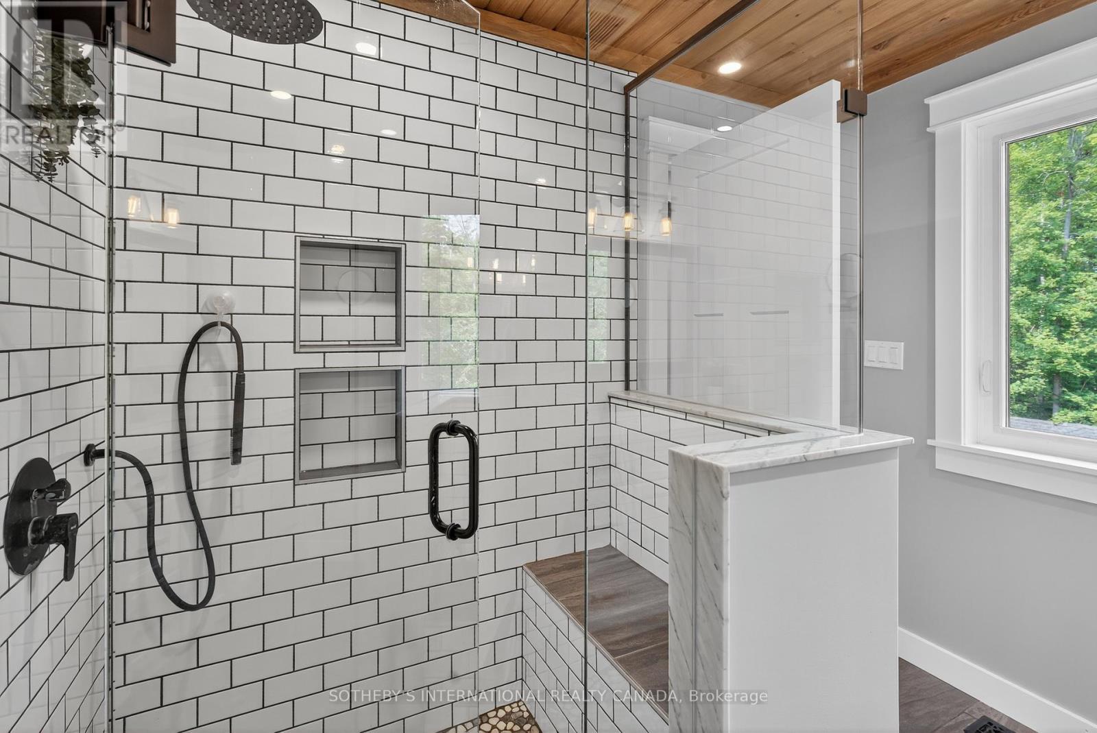 73 Wozniak Road, Penetanguishene, ON - Indoor Photo Showing Bathroom