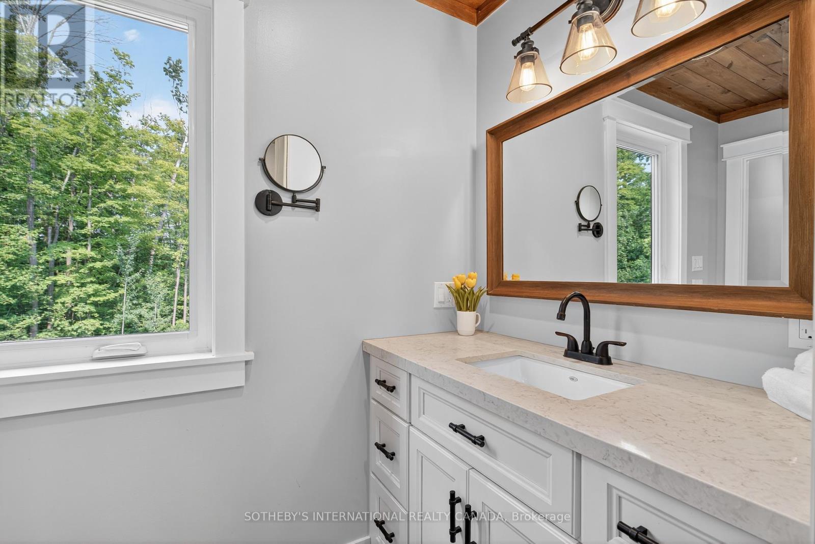 73 Wozniak Road, Penetanguishene, ON - Indoor Photo Showing Bathroom