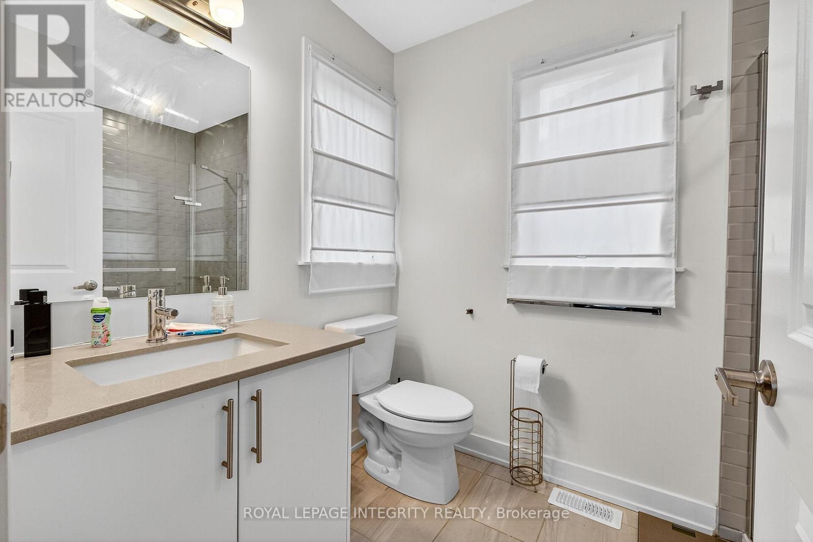 2025 Allegrini Terrace, Ottawa, ON - Indoor Photo Showing Bathroom