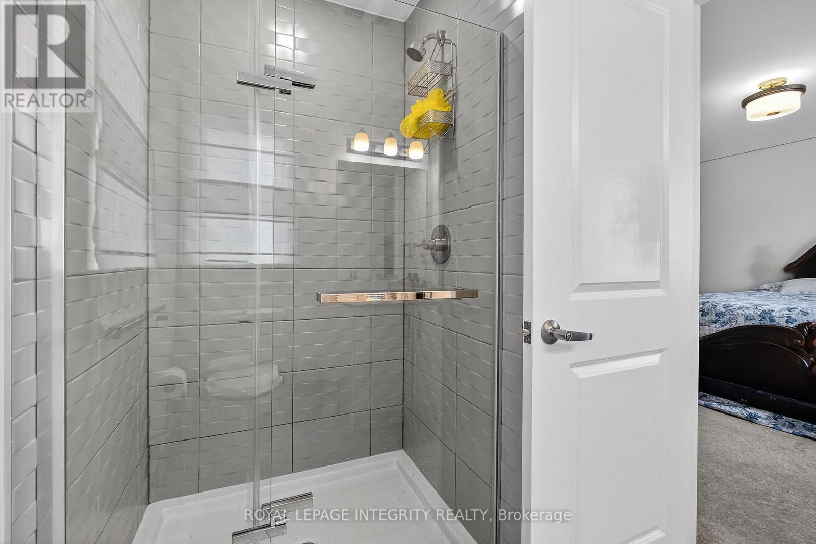 2025 Allegrini Terrace, Ottawa, ON - Indoor Photo Showing Bathroom