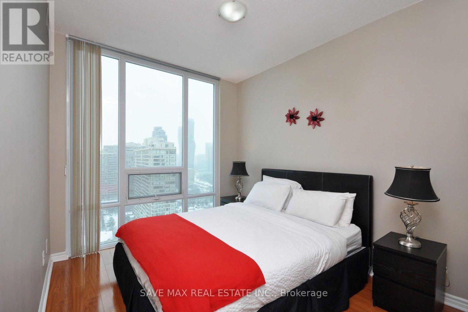 2208 - 3525 Kariya Drive N, Mississauga, ON - Indoor Photo Showing Bedroom