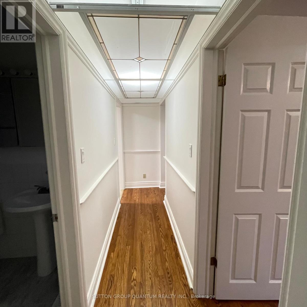 46 Woodlawn Avenue N, Mississauga, ON - Indoor Photo Showing Other Room