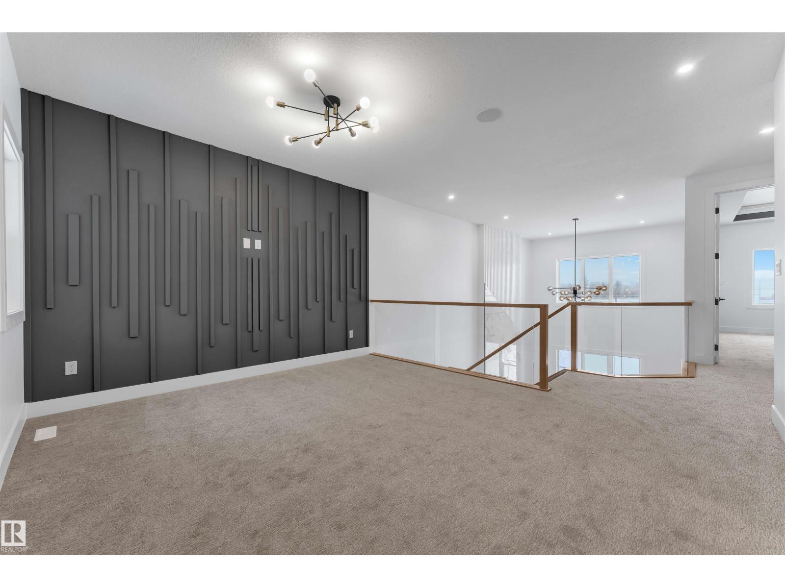 744 Astoria Wy, Devon, AB - Indoor Photo Showing Other Room