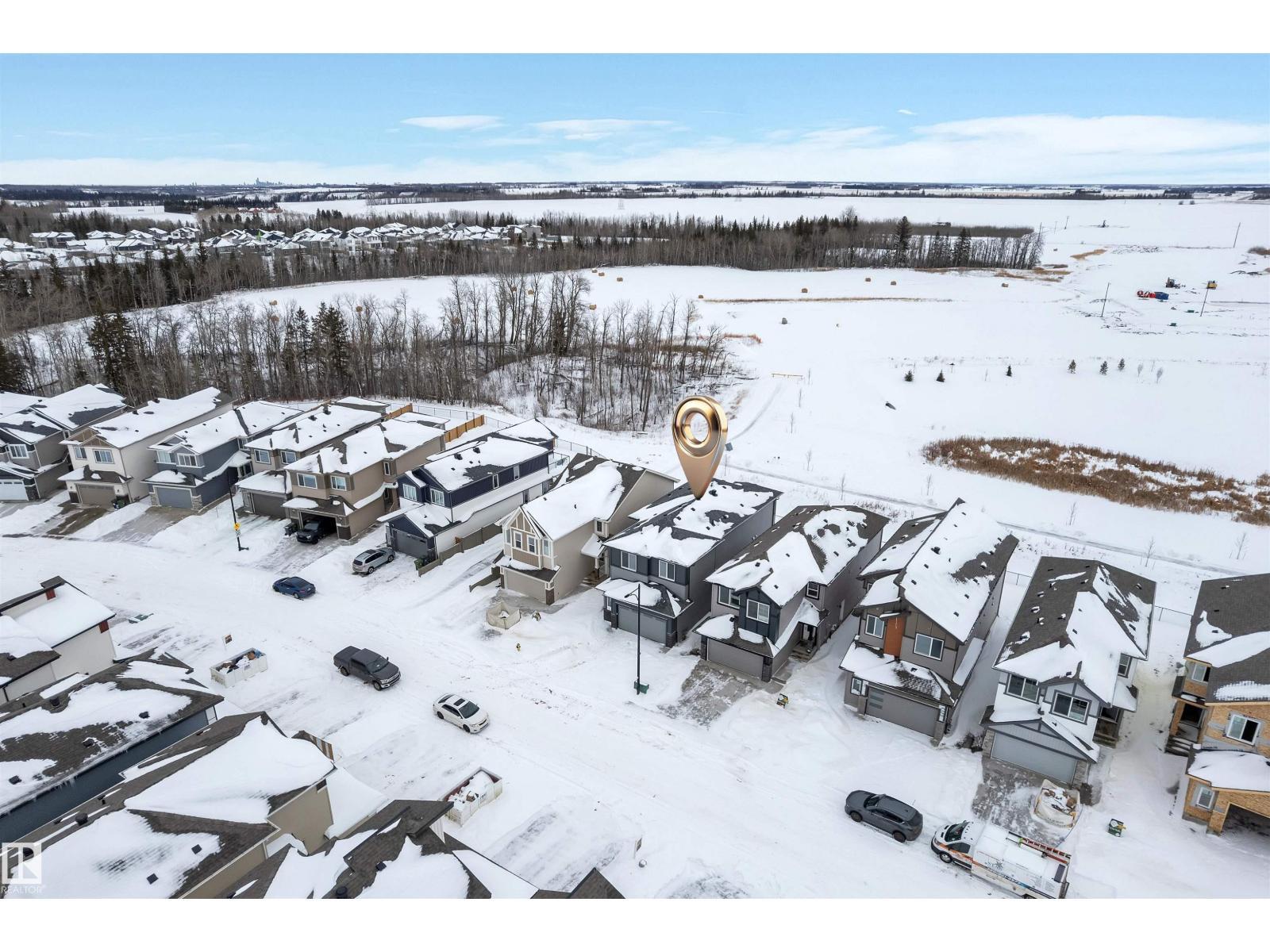 744 Astoria Wy, Devon, AB - Outdoor With View