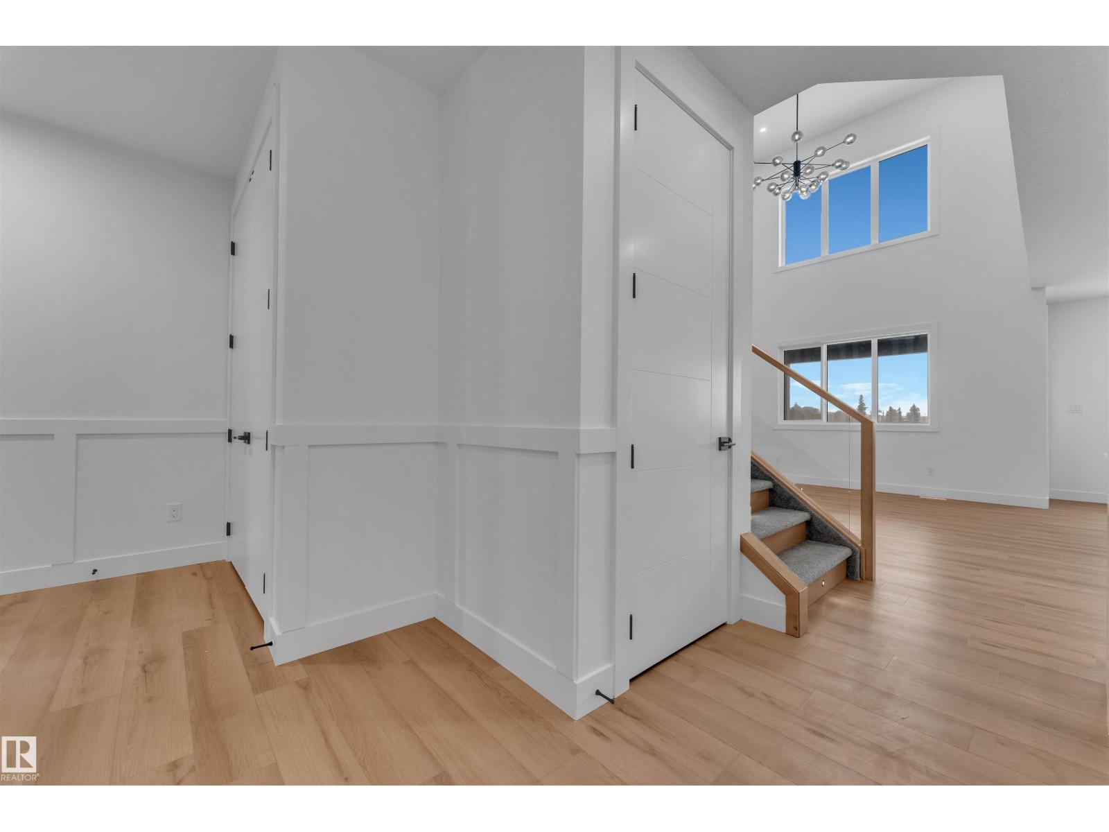 744 Astoria Wy, Devon, AB - Indoor Photo Showing Other Room