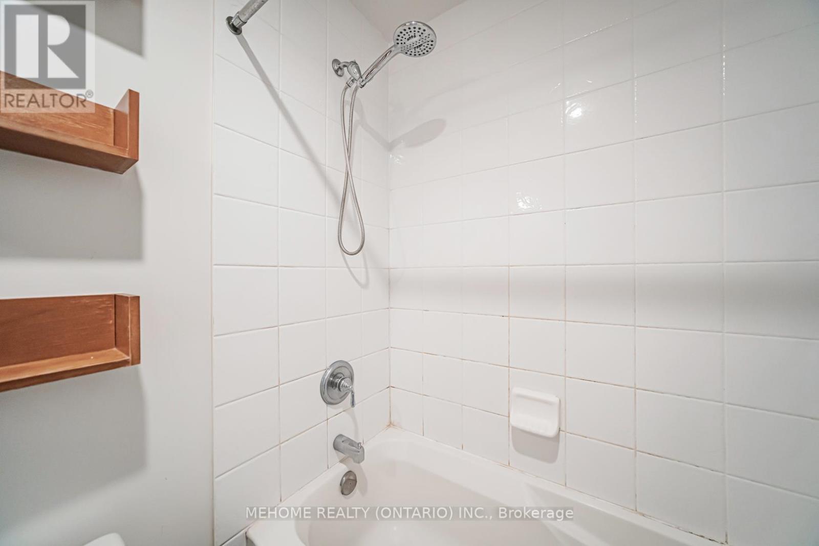 1501 - 60 Byng Avenue, Toronto, ON - Indoor Photo Showing Bathroom