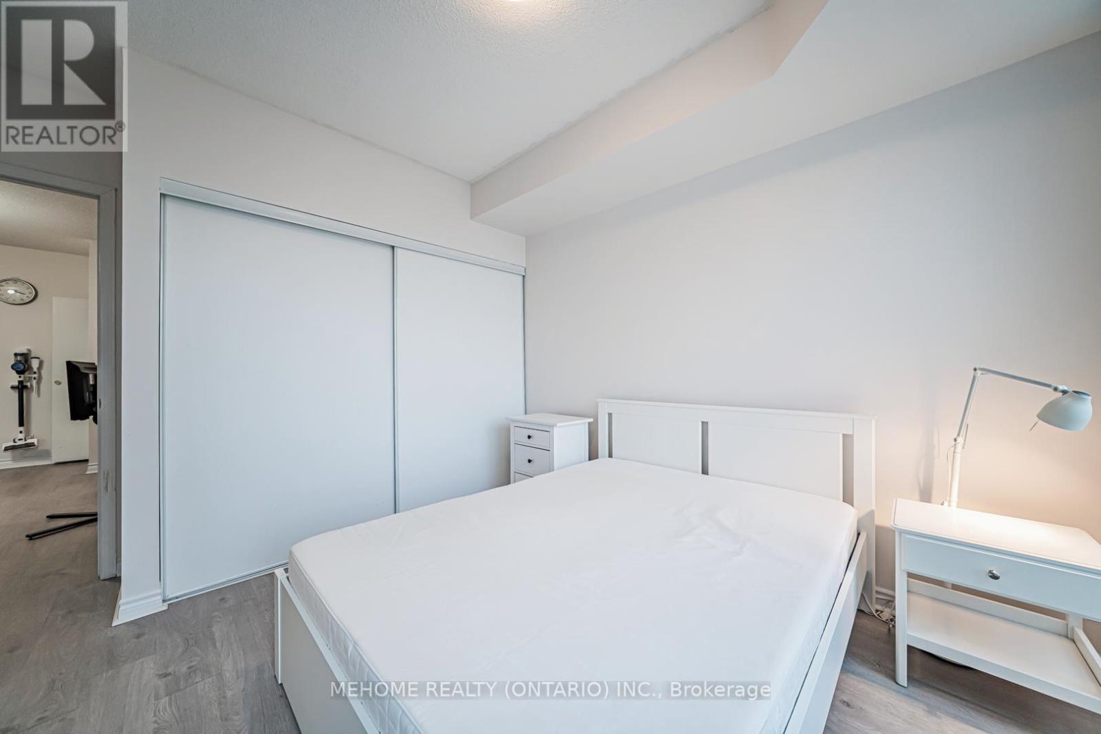 1501 - 60 Byng Avenue, Toronto, ON - Indoor Photo Showing Bedroom