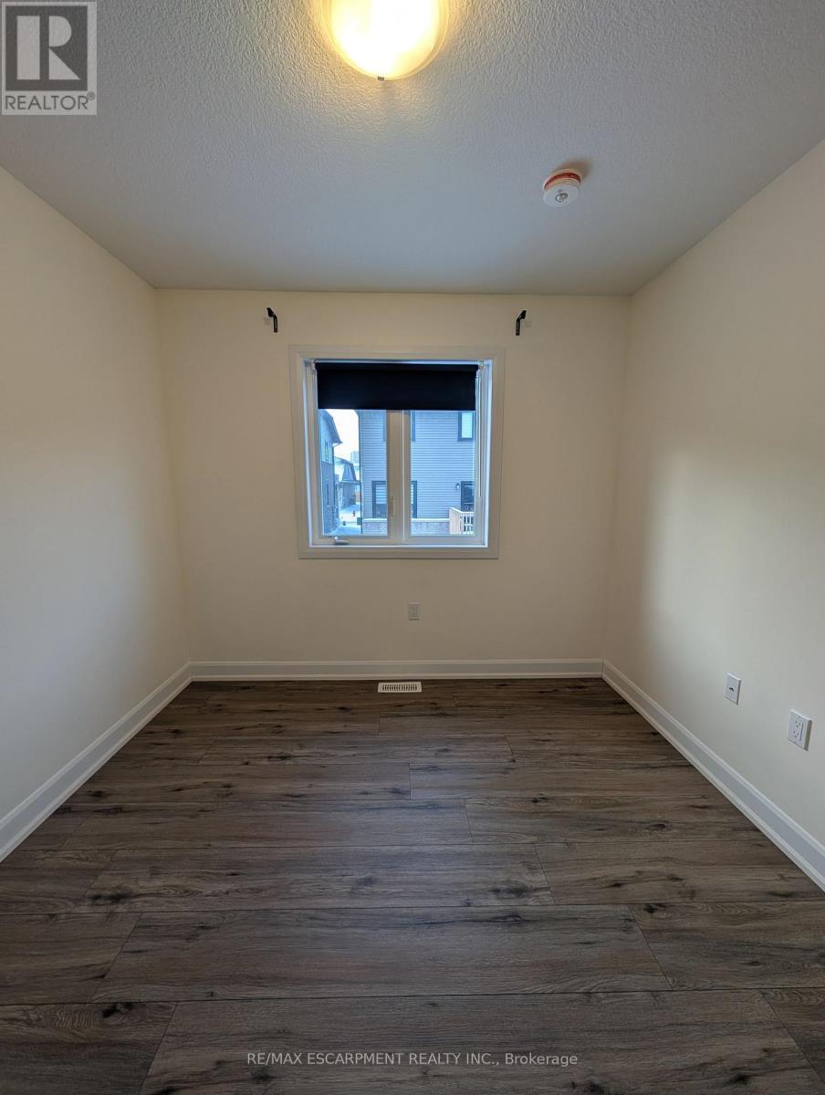 Bedroom 2 - 55 Southam Lane, Hamilton, ON - Indoor Photo Showing Other Room