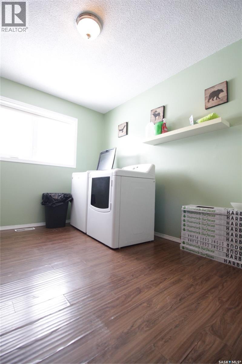 Mclaughlin Acreage, Moosomin Rm No. 121, SK - Indoor Photo Showing Laundry Room