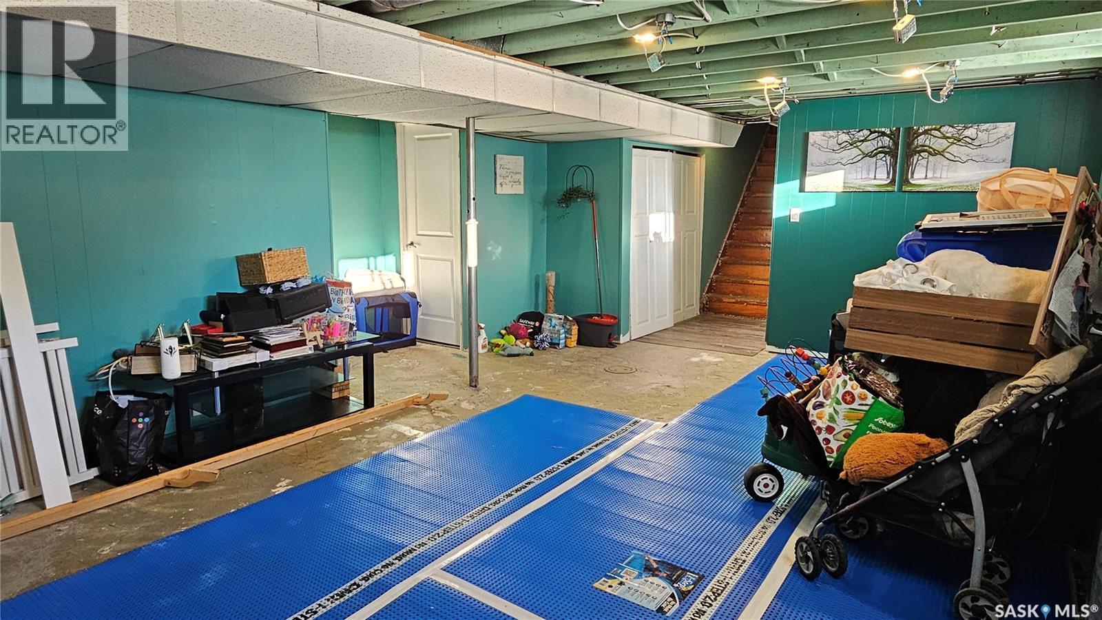 1004 9Th Street, Humboldt, SK - Indoor