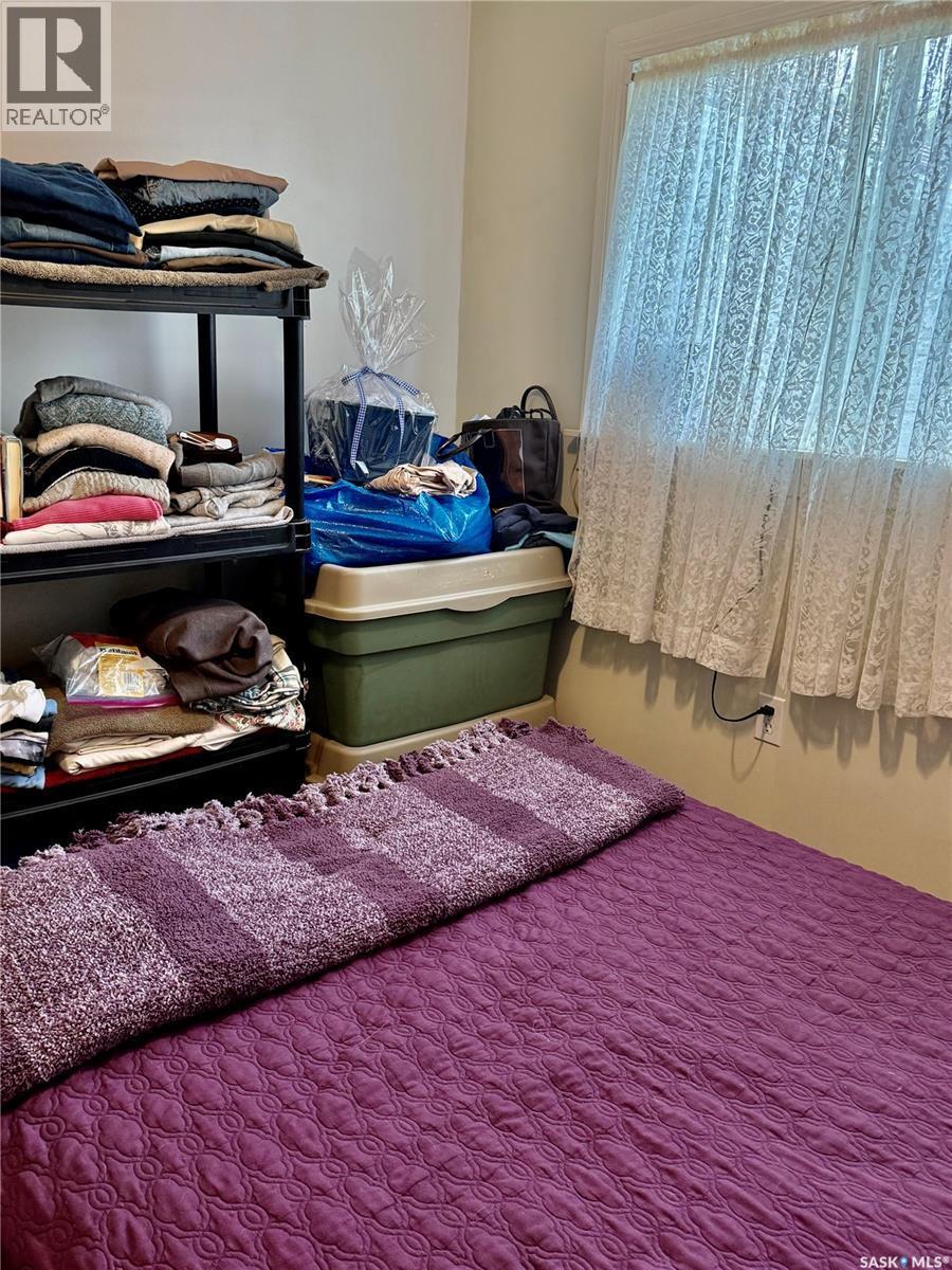 103 2Nd Avenue W, Paynton, SK - Indoor Photo Showing Bedroom