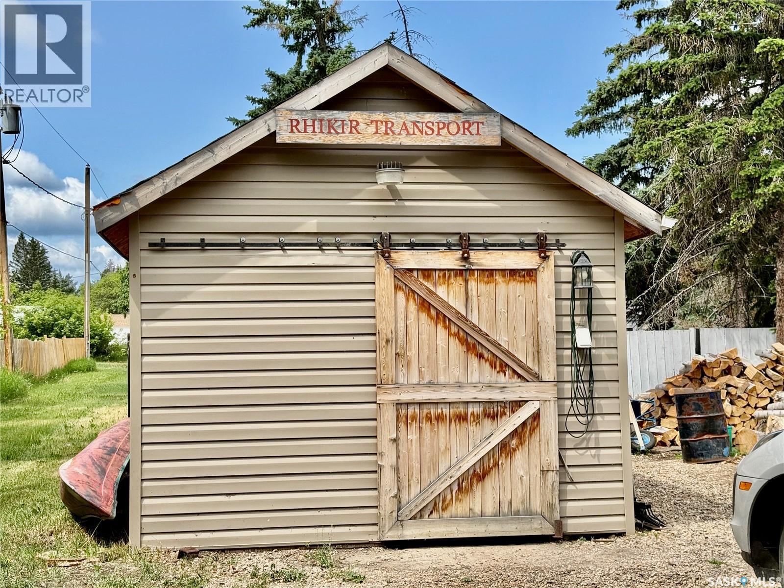 103 2Nd Avenue W, Paynton, SK - Outdoor